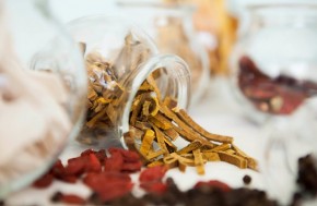 טיפול טבעי אלטרנטיבי למעי רגיז